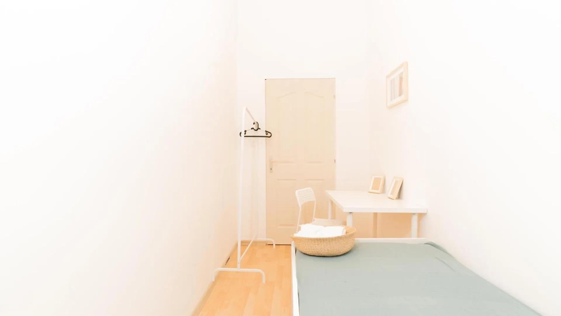 Cozy Apartment In The City Center, Pushkin Street Budapest