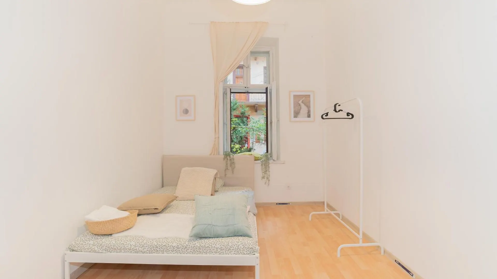 Cozy Apartment In The City Center, Pushkin Street Budapest 0*,  Hungary