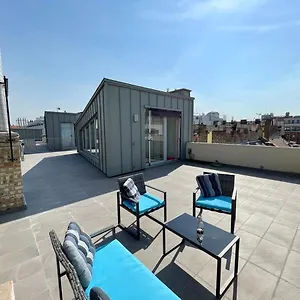 Penthouse W Private Rooftop And Free Parking Apartment