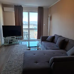 Апартаменты Flat At The Edge Of The Center + Parking, Будапешт