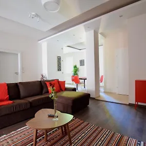  Apartman Standard By Hi5 - Close To Buda Castle
